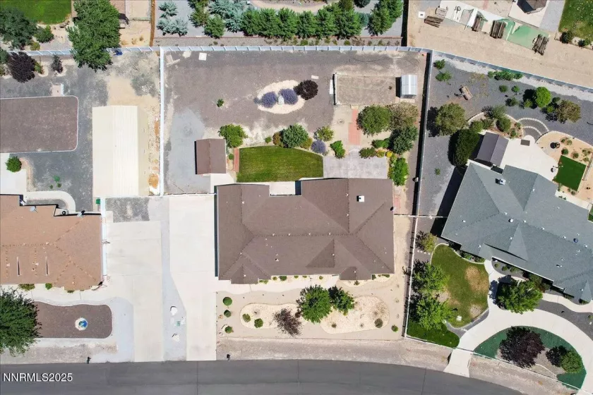 955 Lasso, Fernley, Nevada 89408, 3 Bedrooms Bedrooms, ,2 BathroomsBathrooms,Residential,Residential,Lasso,250052609