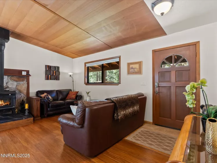 139 Rosewood, Stateline, Nevada 89449, 3 Bedrooms Bedrooms, ,2 BathroomsBathrooms,Residential,Residential,Rosewood,250052612