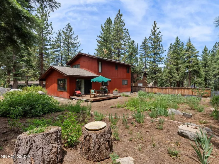 139 Rosewood, Stateline, Nevada 89449, 3 Bedrooms Bedrooms, ,2 BathroomsBathrooms,Residential,Residential,Rosewood,250052612