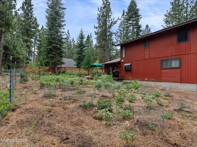 139 Rosewood, Stateline, Nevada 89449, 3 Bedrooms Bedrooms, ,2 BathroomsBathrooms,Residential,Residential,Rosewood,250052612