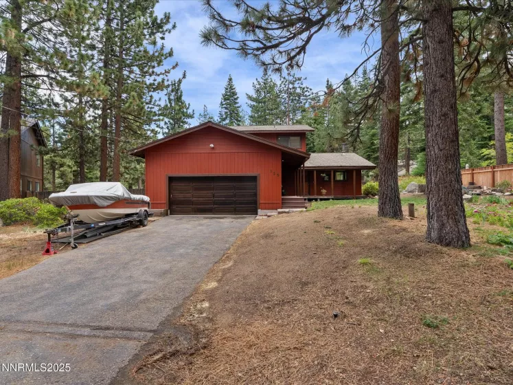 139 Rosewood, Stateline, Nevada 89449, 3 Bedrooms Bedrooms, ,2 BathroomsBathrooms,Residential,Residential,Rosewood,250052612