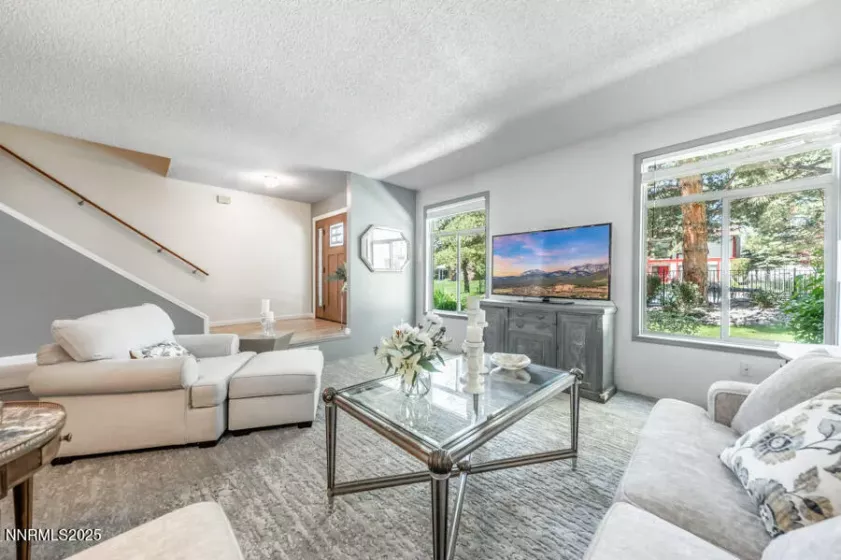 1419 Foster, Reno, Nevada 89509, 2 Bedrooms Bedrooms, ,3 BathroomsBathrooms,Residential,Residential,Foster,250052613