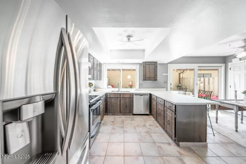 1419 Foster, Reno, Nevada 89509, 2 Bedrooms Bedrooms, ,3 BathroomsBathrooms,Residential,Residential,Foster,250052613