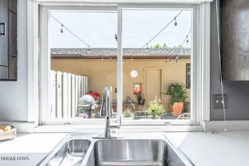 1419 Foster, Reno, Nevada 89509, 2 Bedrooms Bedrooms, ,3 BathroomsBathrooms,Residential,Residential,Foster,250052613