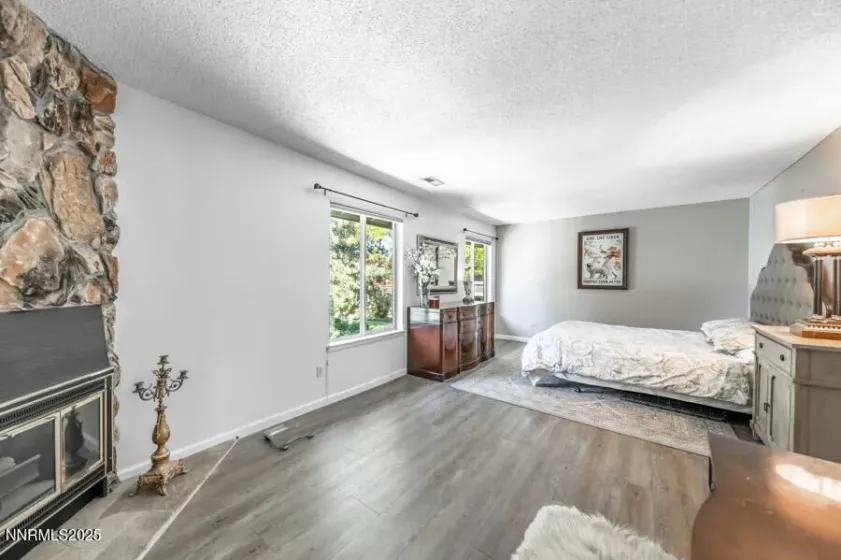 1419 Foster, Reno, Nevada 89509, 2 Bedrooms Bedrooms, ,3 BathroomsBathrooms,Residential,Residential,Foster,250052613