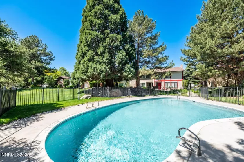 1419 Foster, Reno, Nevada 89509, 2 Bedrooms Bedrooms, ,3 BathroomsBathrooms,Residential,Residential,Foster,250052613