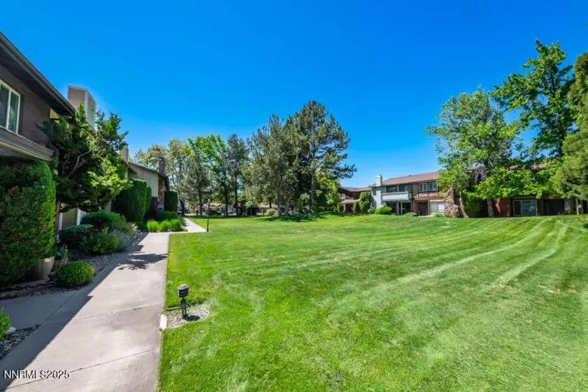 1419 Foster, Reno, Nevada 89509, 2 Bedrooms Bedrooms, ,3 BathroomsBathrooms,Residential,Residential,Foster,250052613