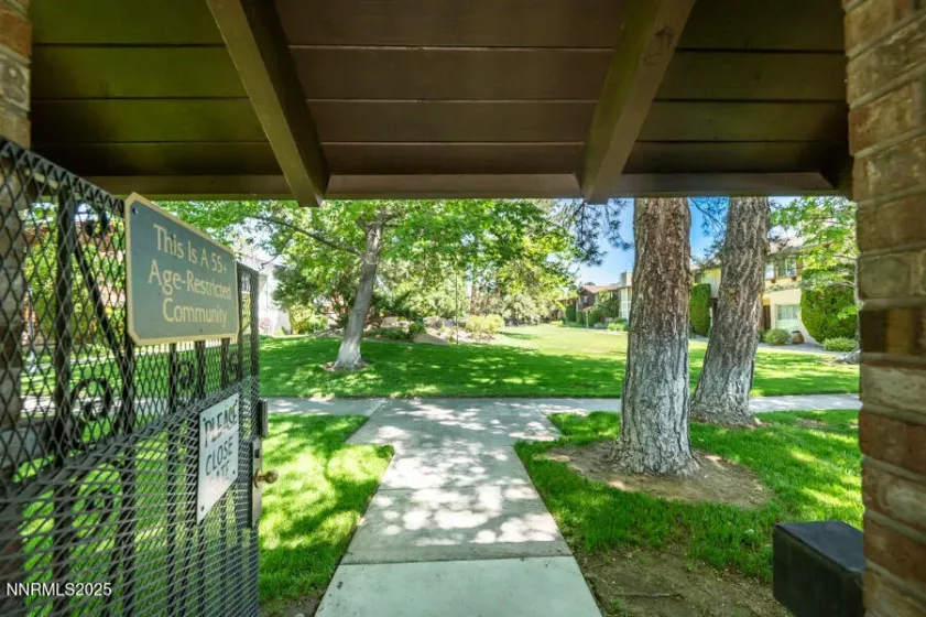 1419 Foster, Reno, Nevada 89509, 2 Bedrooms Bedrooms, ,3 BathroomsBathrooms,Residential,Residential,Foster,250052613
