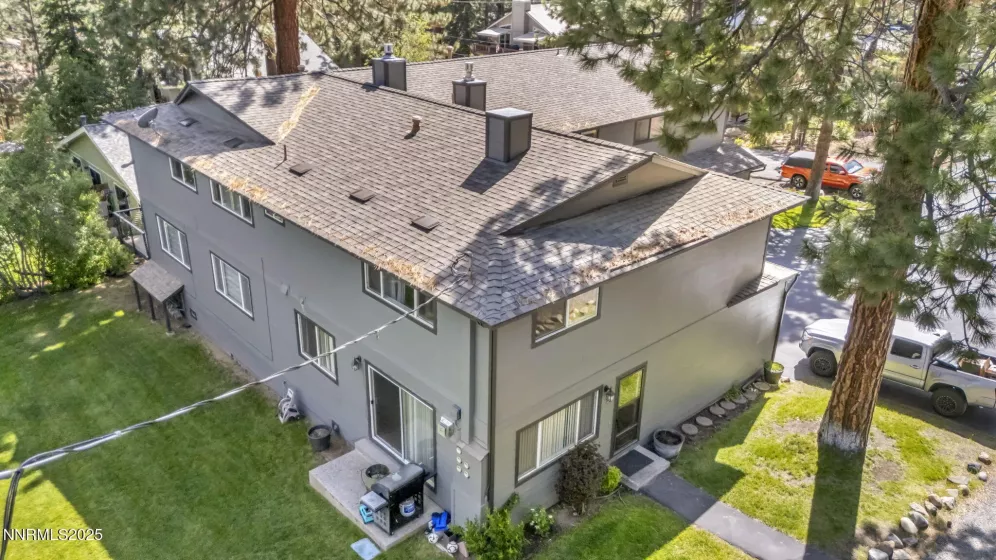 827 Robin, Incline Village, Nevada 89451, 3 Bedrooms Bedrooms, ,2 BathroomsBathrooms,Residential,Residential,Robin,250052615