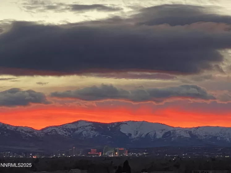 2597 Tuscan, Sparks, Nevada 89434, 5 Bedrooms Bedrooms, ,4 BathroomsBathrooms,Residential,Residential,Tuscan,250052616