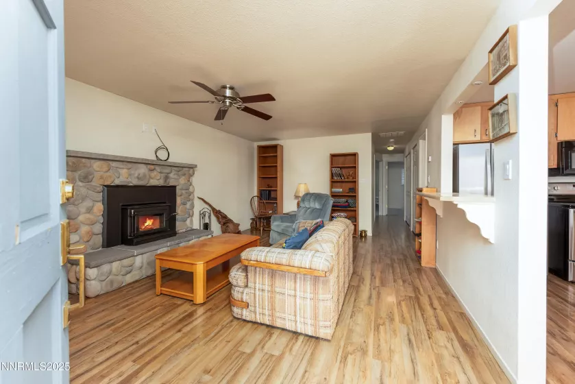 1399 Waterloo, Gardnerville, Nevada 89410, 2 Bedrooms Bedrooms, ,2 BathroomsBathrooms,Residential,Residential,Waterloo,250052617