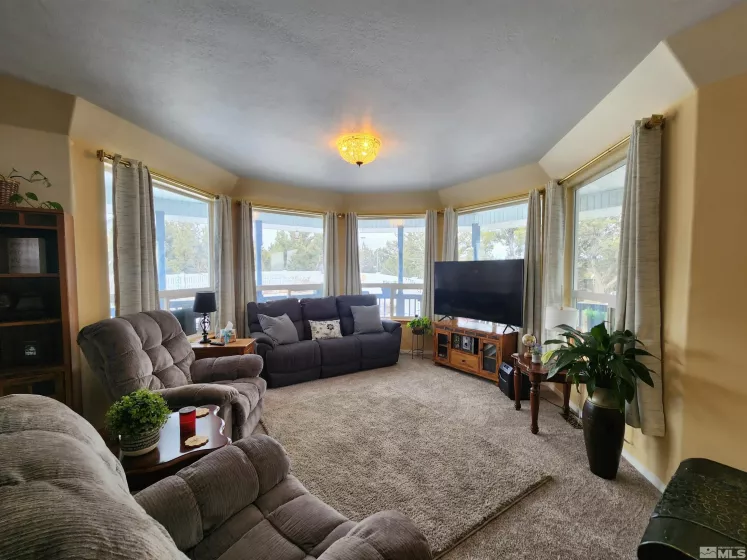 271 Greencrest, Spring Creek, Nevada 89815, 3 Bedrooms Bedrooms, ,3 BathroomsBathrooms,Residential,Residential,Greencrest,250000434