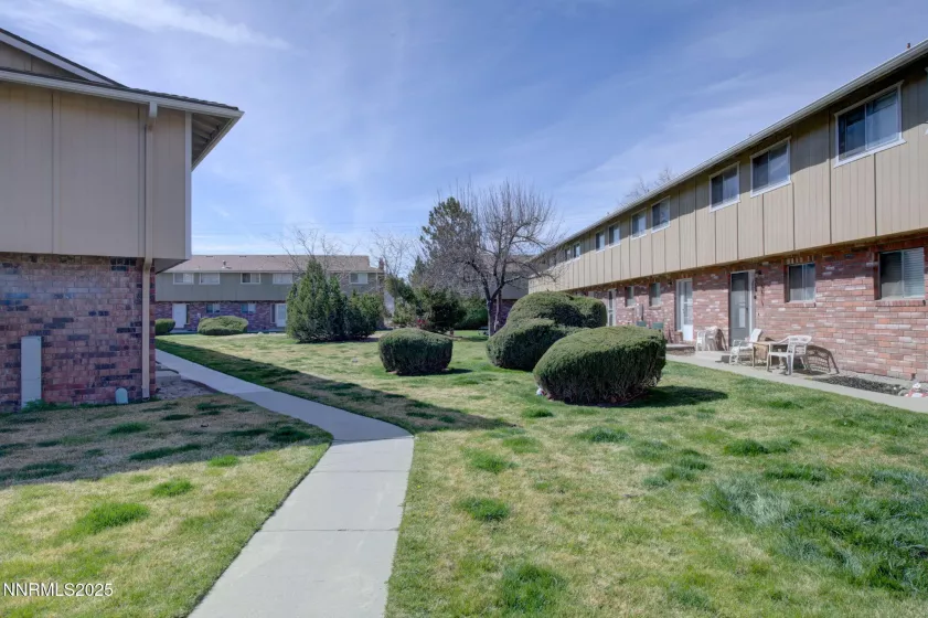 1325 Lompa, Carson City, Nevada 89701, 2 Bedrooms Bedrooms, ,3 BathroomsBathrooms,Residential,Residential,Lompa,250052618