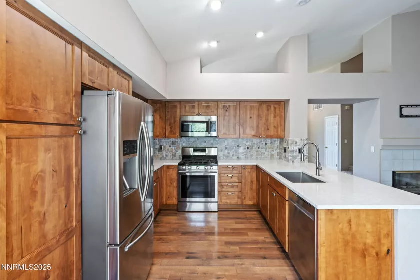 2915 Fairwood, Reno, Nevada 89502, 4 Bedrooms Bedrooms, ,3 BathroomsBathrooms,Residential,Residential,Fairwood,250052620