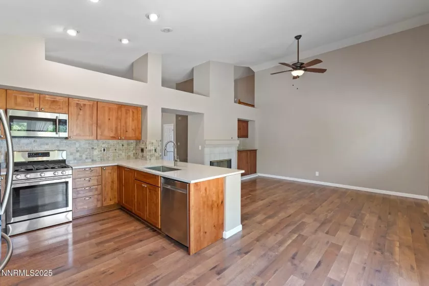 2915 Fairwood, Reno, Nevada 89502, 4 Bedrooms Bedrooms, ,3 BathroomsBathrooms,Residential,Residential,Fairwood,250052620