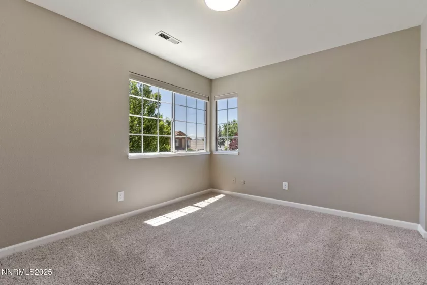 2915 Fairwood, Reno, Nevada 89502, 4 Bedrooms Bedrooms, ,3 BathroomsBathrooms,Residential,Residential,Fairwood,250052620