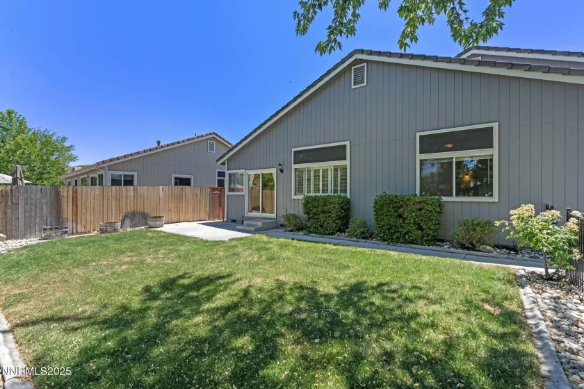 2915 Fairwood, Reno, Nevada 89502, 4 Bedrooms Bedrooms, ,3 BathroomsBathrooms,Residential,Residential,Fairwood,250052620