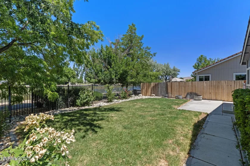 2915 Fairwood, Reno, Nevada 89502, 4 Bedrooms Bedrooms, ,3 BathroomsBathrooms,Residential,Residential,Fairwood,250052620