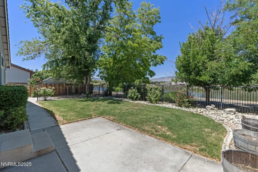 2915 Fairwood, Reno, Nevada 89502, 4 Bedrooms Bedrooms, ,3 BathroomsBathrooms,Residential,Residential,Fairwood,250052620