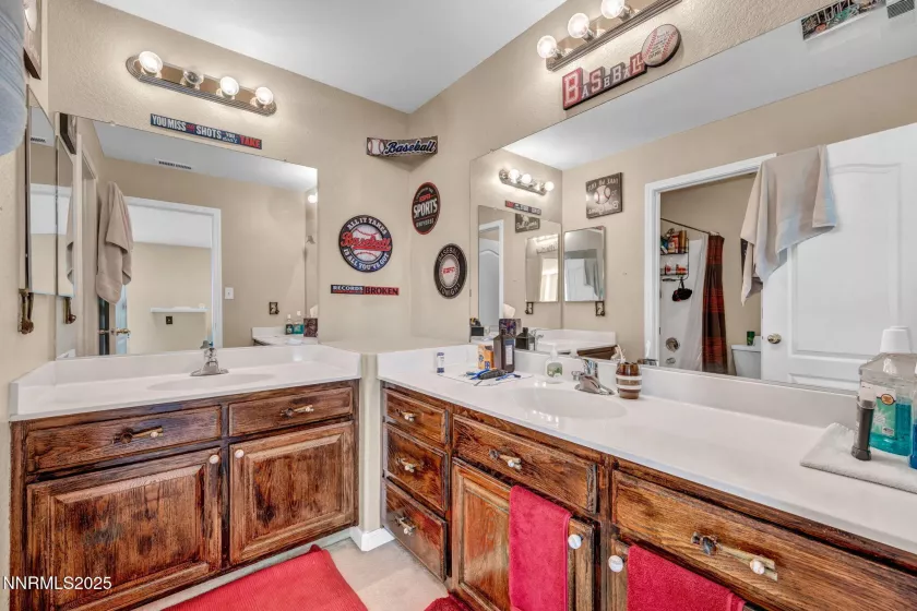 2971 Fox Trail, Reno, Nevada 89523, 3 Bedrooms Bedrooms, ,3 BathroomsBathrooms,Residential,Residential,Fox Trail,250052621