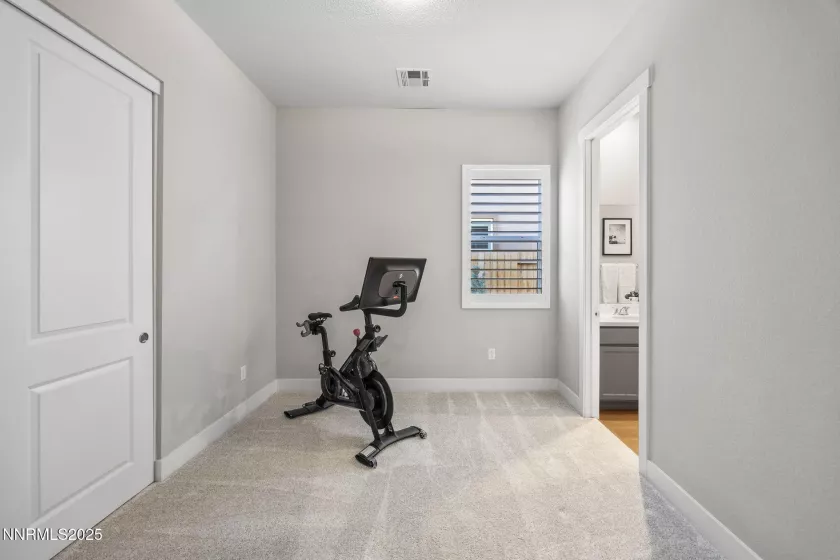 7873 Hoback, Sparks, Nevada 89436, 3 Bedrooms Bedrooms, ,3 BathroomsBathrooms,Residential,Residential,Hoback,250052624