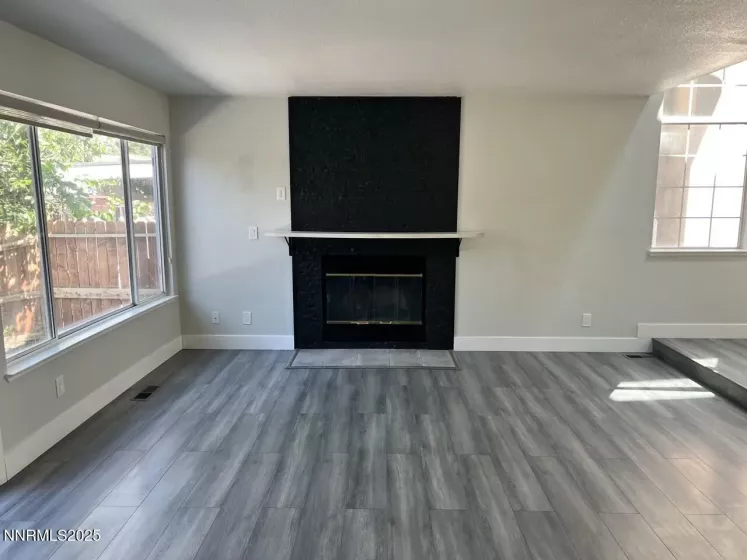 6845 Forsythia, Reno, Nevada 89506, 3 Bedrooms Bedrooms, ,3 BathroomsBathrooms,Residential,Residential,Forsythia,250052625