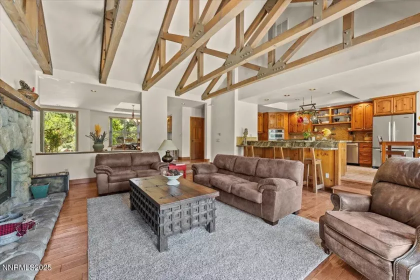 6195 Philoree, Reno, Nevada 89511, 3 Bedrooms Bedrooms, ,3 BathroomsBathrooms,Residential,Residential,Philoree,250052626