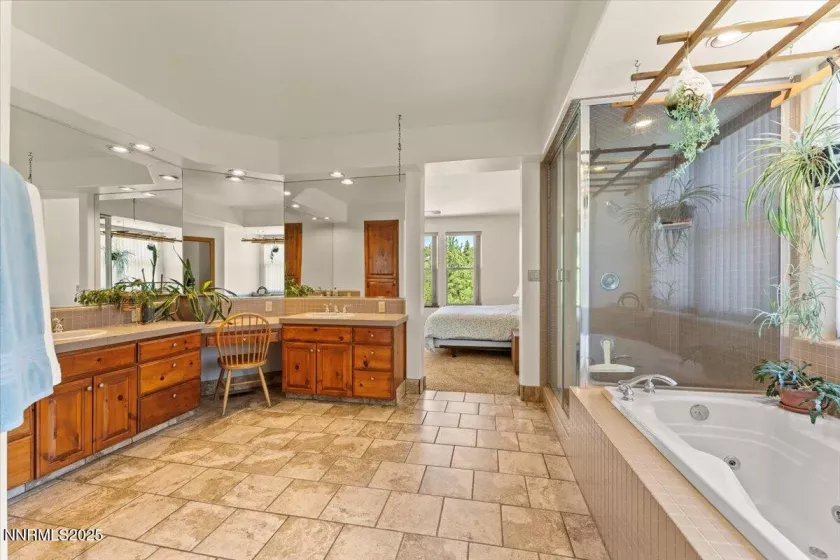 6195 Philoree, Reno, Nevada 89511, 3 Bedrooms Bedrooms, ,3 BathroomsBathrooms,Residential,Residential,Philoree,250052626