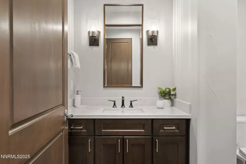 5072 Bordeaux, Reno, Nevada 89511, 5 Bedrooms Bedrooms, ,6 BathroomsBathrooms,Residential,Residential,Bordeaux,250052630