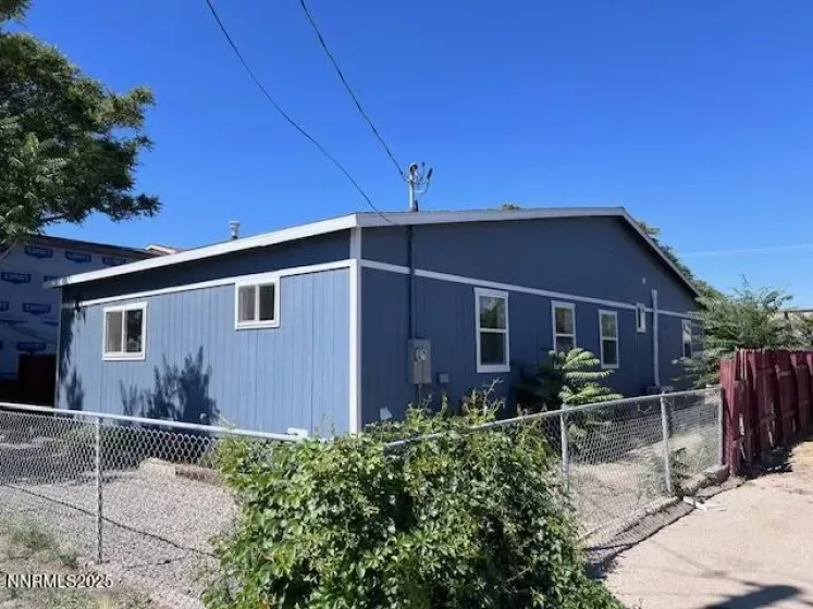 635 Grinnel, Lovelock, Nevada 89419, 3 Bedrooms Bedrooms, ,2 BathroomsBathrooms,Residential,Residential,Grinnel,250052632