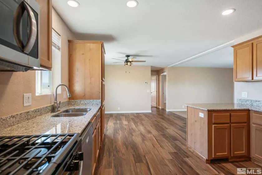 1715 10th, Silver Springs, Nevada 89429, 3 Bedrooms Bedrooms, ,2 BathroomsBathrooms,Residential,Residential,10th,240000729