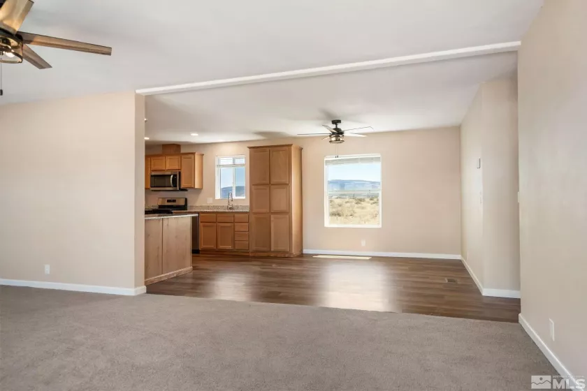 1715 10th, Silver Springs, Nevada 89429, 3 Bedrooms Bedrooms, ,2 BathroomsBathrooms,Residential,Residential,10th,240000729