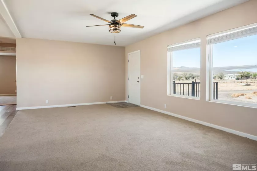 1715 10th, Silver Springs, Nevada 89429, 3 Bedrooms Bedrooms, ,2 BathroomsBathrooms,Residential,Residential,10th,240000729