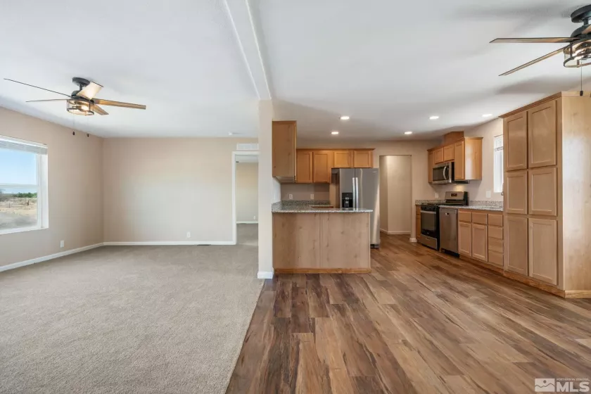 1715 10th, Silver Springs, Nevada 89429, 3 Bedrooms Bedrooms, ,2 BathroomsBathrooms,Residential,Residential,10th,240000729