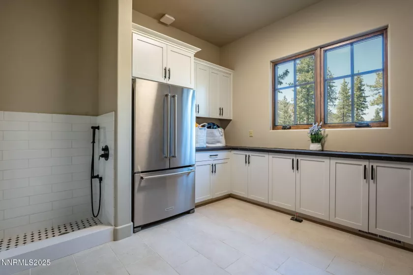 Mudroom with dog washing shower