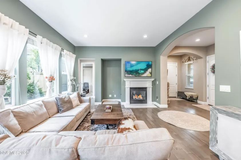 1612 Sawtooth, Reno, Nevada 89523, 4 Bedrooms Bedrooms, ,4 BathroomsBathrooms,Residential,Residential,Sawtooth,250052636