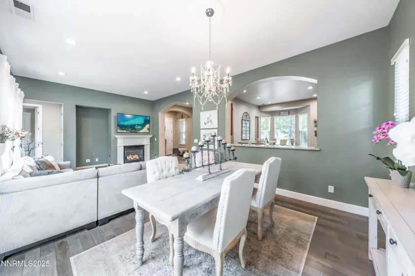 1612 Sawtooth, Reno, Nevada 89523, 4 Bedrooms Bedrooms, ,4 BathroomsBathrooms,Residential,Residential,Sawtooth,250052636