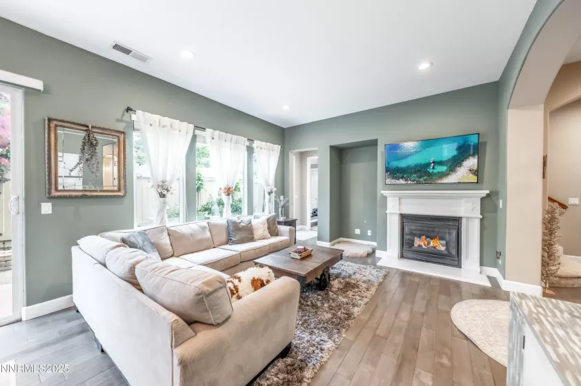 1612 Sawtooth, Reno, Nevada 89523, 4 Bedrooms Bedrooms, ,4 BathroomsBathrooms,Residential,Residential,Sawtooth,250052636