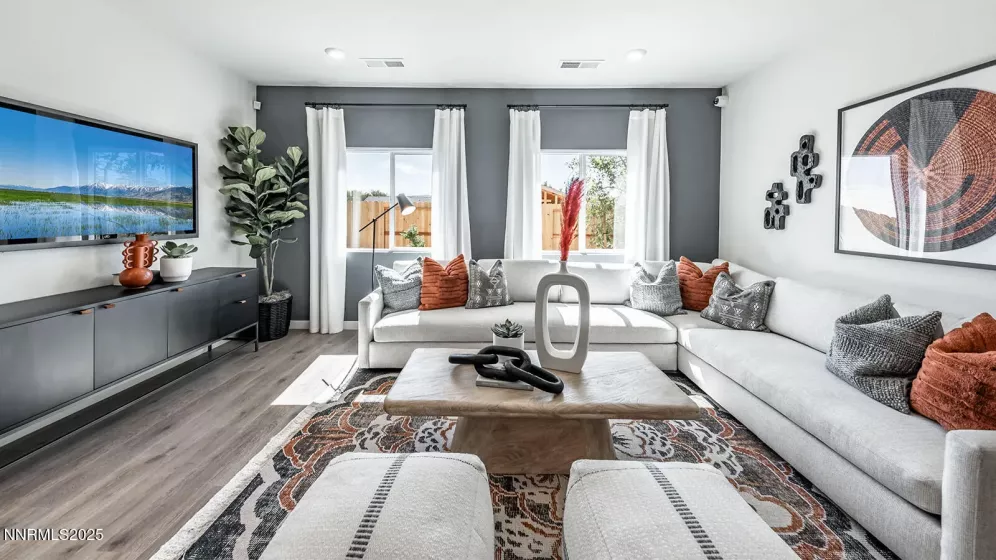 4564 Mifflin, Fernley, Nevada 89408, 3 Bedrooms Bedrooms, ,2 BathroomsBathrooms,Residential,Residential,Mifflin,250052639