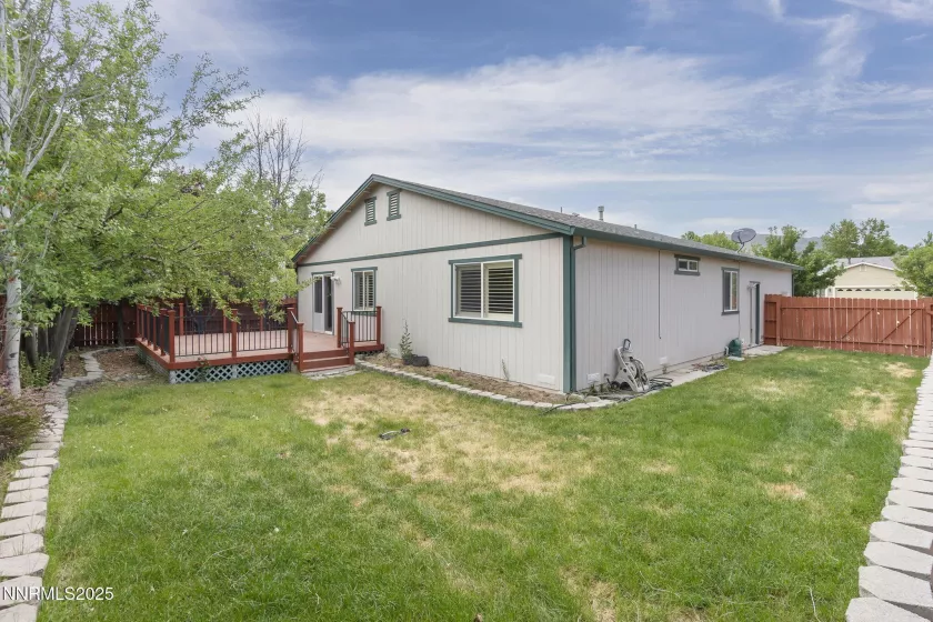 17832 Bear River, Reno, Nevada 89508, 3 Bedrooms Bedrooms, ,2 BathroomsBathrooms,Residential,Residential,Bear River,250052642