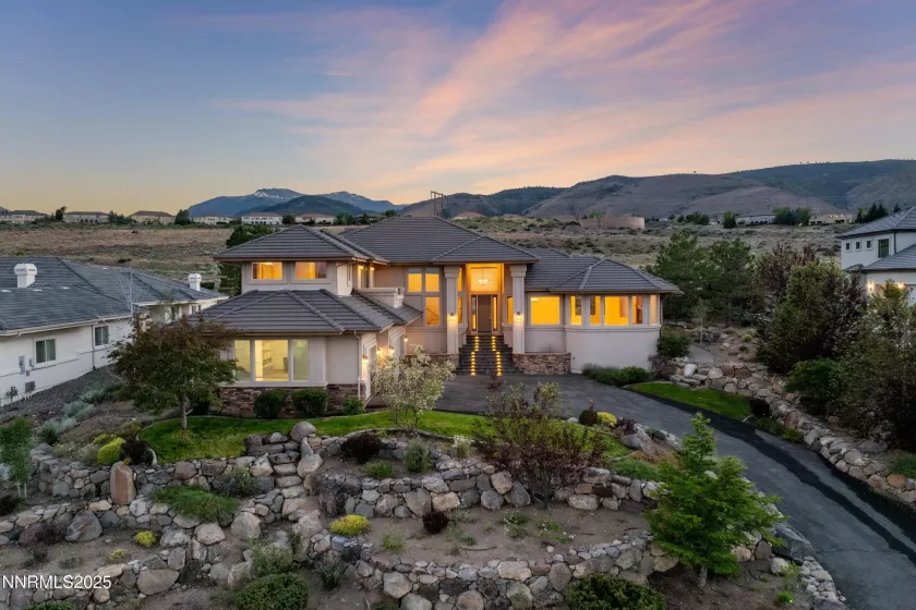 10122 Indian Ridge, Reno, Nevada 89511, 4 Bedrooms Bedrooms, ,3 BathroomsBathrooms,Residential,Residential,Indian Ridge,250052641
