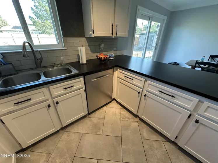 127 River Village, Dayton, Nevada 89403, 3 Bedrooms Bedrooms, ,2 BathroomsBathrooms,Residential,Residential,River Village,250052646