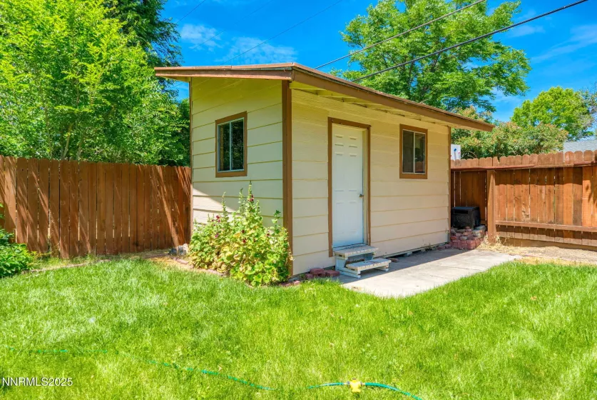 SHed