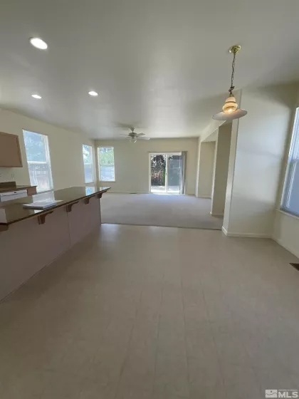 5707 Rainier Peak, Sparks, Nevada 89436, 3 Bedrooms Bedrooms, ,3 BathroomsBathrooms,Residential Lease,Manufactured,Rainier Peak,250052655
