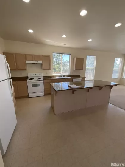 5707 Rainier Peak, Sparks, Nevada 89436, 3 Bedrooms Bedrooms, ,3 BathroomsBathrooms,Residential Lease,Manufactured,Rainier Peak,250052655