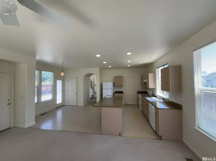 5707 Rainier Peak, Sparks, Nevada 89436, 3 Bedrooms Bedrooms, ,3 BathroomsBathrooms,Residential Lease,Manufactured,Rainier Peak,250052655