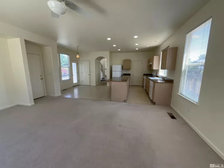 5707 Rainier Peak, Sparks, Nevada 89436, 3 Bedrooms Bedrooms, ,3 BathroomsBathrooms,Residential Lease,Manufactured,Rainier Peak,250052655