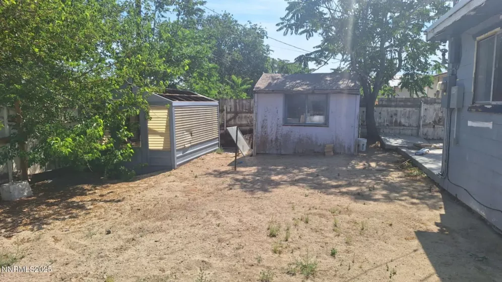 123 Hermansen, Hawthorne, Nevada 89415, 3 Bedrooms Bedrooms, ,2 BathroomsBathrooms,Residential,Residential,Hermansen,250052676