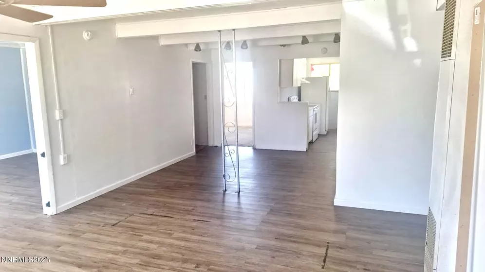 123 Hermansen, Hawthorne, Nevada 89415, 3 Bedrooms Bedrooms, ,2 BathroomsBathrooms,Residential,Residential,Hermansen,250052676