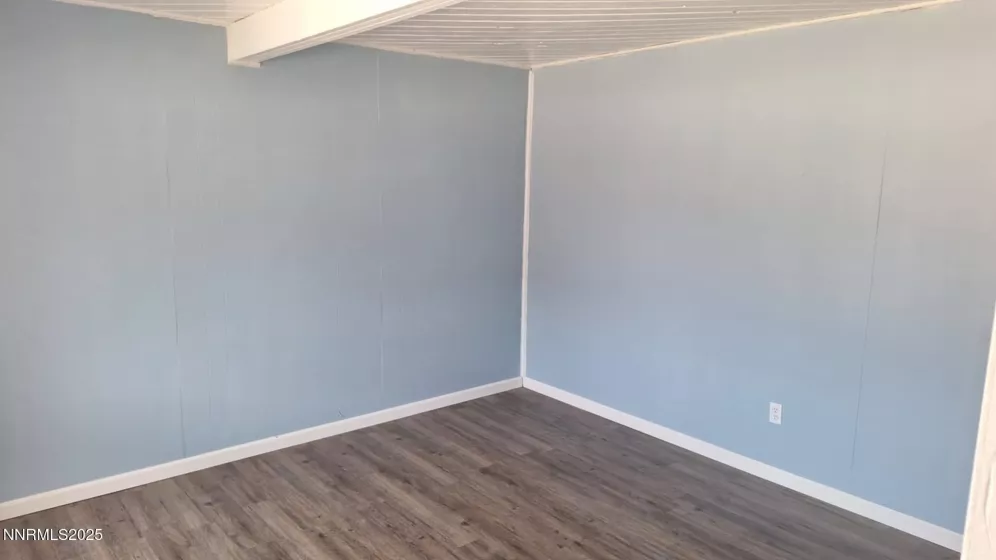 123 Hermansen, Hawthorne, Nevada 89415, 3 Bedrooms Bedrooms, ,2 BathroomsBathrooms,Residential,Residential,Hermansen,250052676